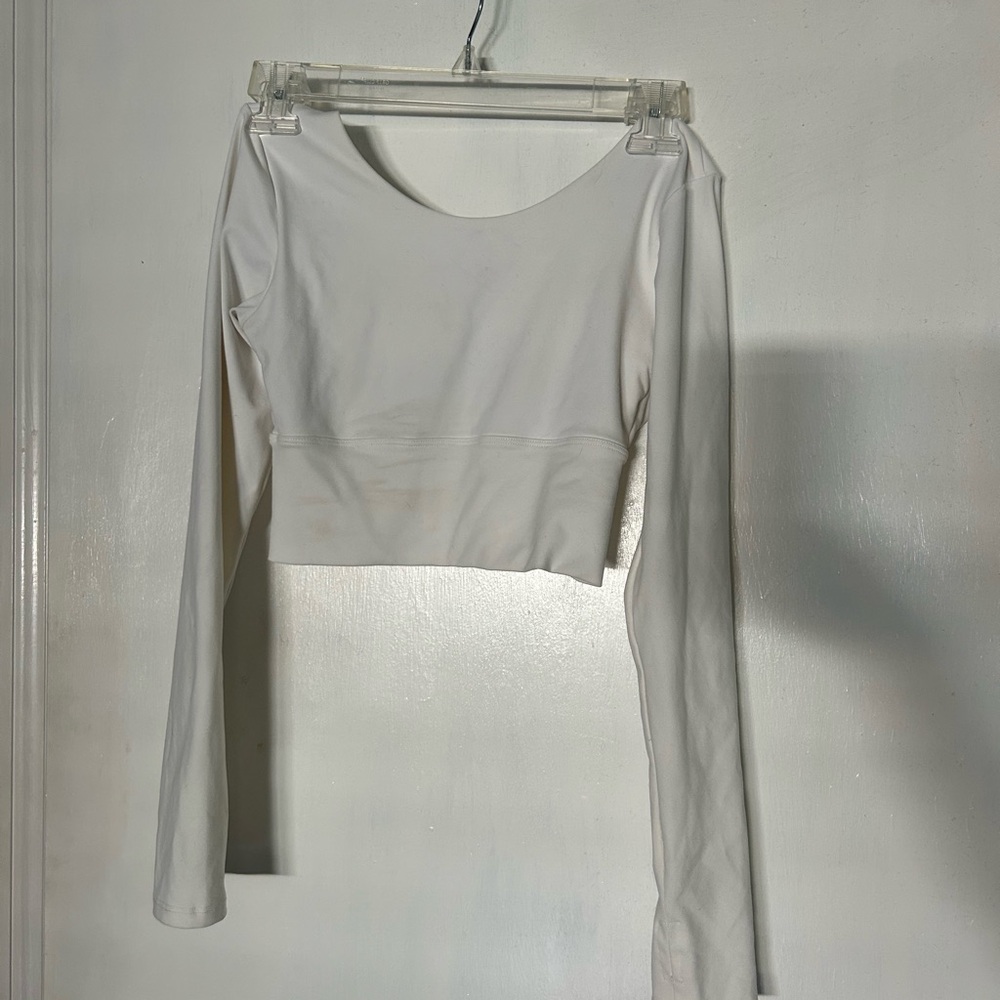 IV white top